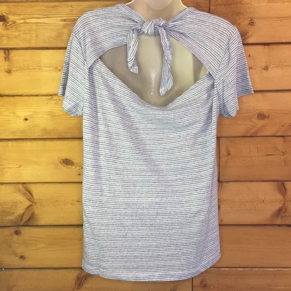 Lucky Brand | NEW Blue Floral Short Sleeve Tee Tie Back Size L - Picture 3 of 6